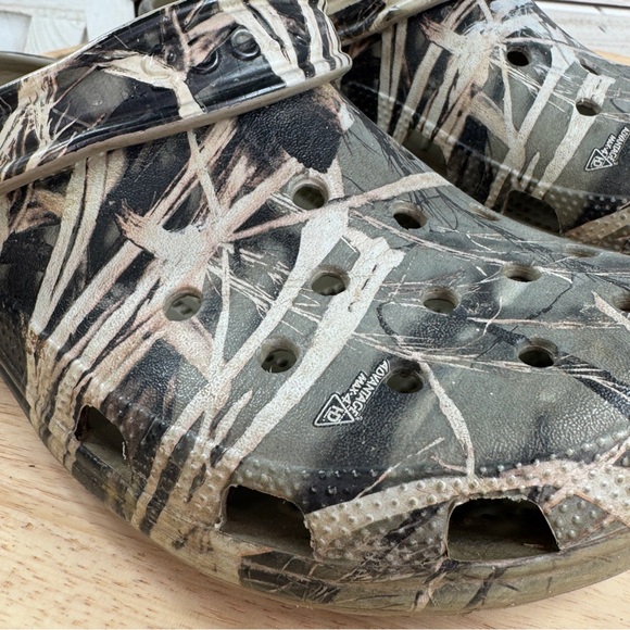 Crocs Classic Realtree Max 4 Camo Print Slip On Clog Sandals Green Mens 8 - Picture 7 of 11